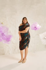 Load image into Gallery viewer, Mesh Dress, Ruched bodycon dress, printed dress, plus size dresses, curvy girl, plus size, plus size fashion, dresses