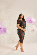 Load image into Gallery viewer, co,ord, printed mesh co-ord , plus size clothing, curvy girl, plus size, plus size fashion,plus size dresses