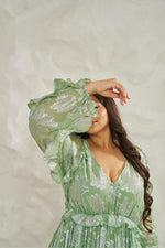 Load image into Gallery viewer, plus size clothing, curvy girl, plus size, plus size fashion, dresses, plus size dresses