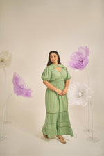 Load image into Gallery viewer, maxi dress, arden dress, cotton dress, holiday, plus size wear, plus size dresses, smoked