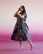 Load image into Gallery viewer, Valentina Cap sleeves Dress