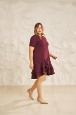 Load image into Gallery viewer, plus size clothing, curvy girl, plus size, plus size fashion, dresses, plus size dresses
